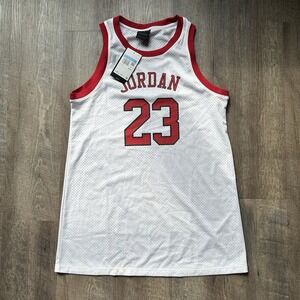 NEW Michael Jordan #23 Womens Heritage Core Sleeveless Jersey Size Medium M NWT